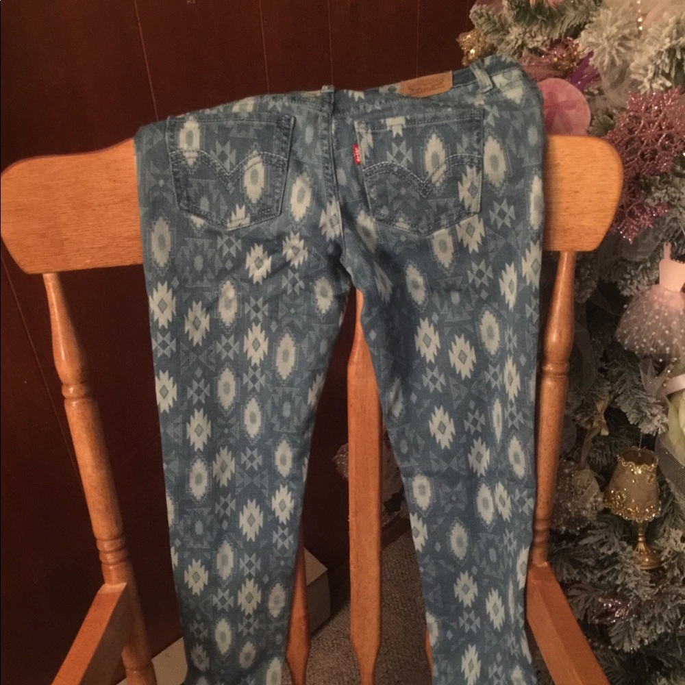 Girls Levi’s - Picture 2 of 2